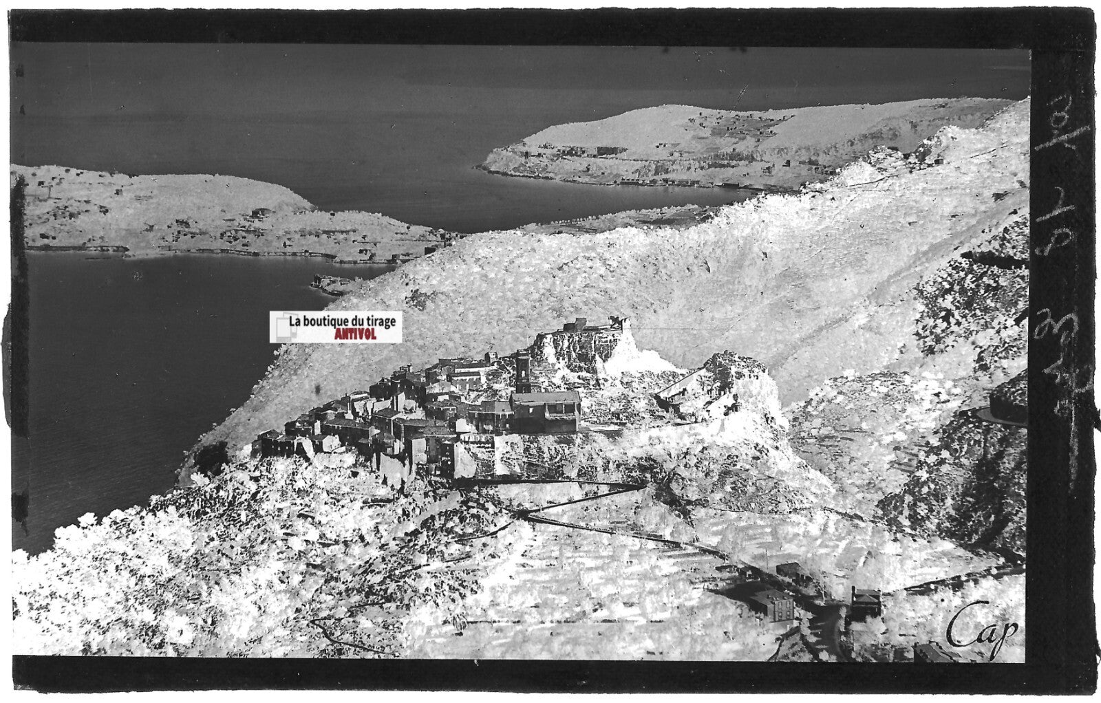Plaque verre photo ancienne négatif noir & blanc 9x14 cm, Èze, paysage, mer