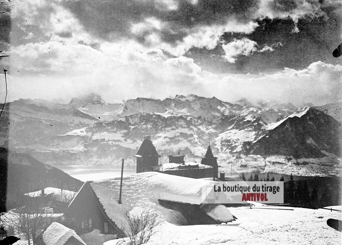 Village des Alpes uranaises, plaque verre photo ancienne, négatif 9x12 cm