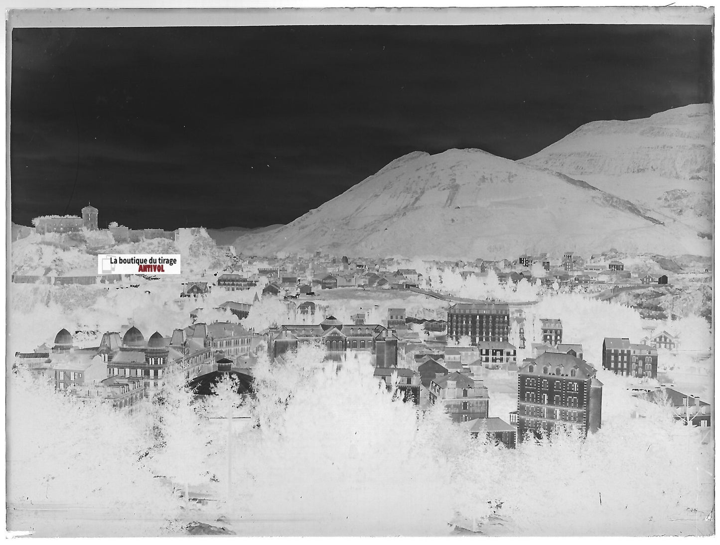 Lourdes, Pyrénées, Plaque verre photo ancienne, négatif noir & blanc 9x12 cm