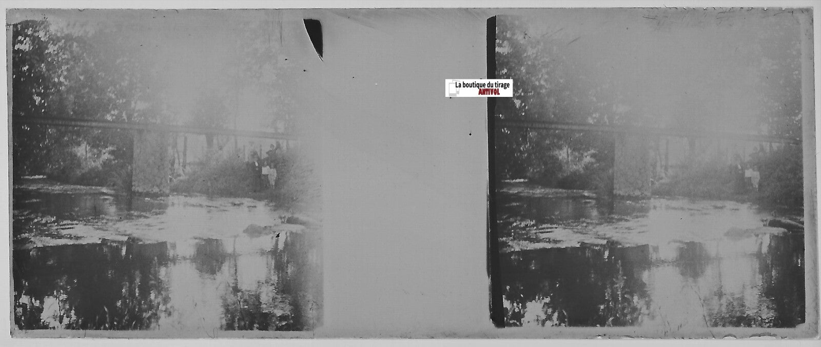 Promenade, rivière, Plaque verre photo stéréo, positif noir & blanc 4,5x10,7 cm