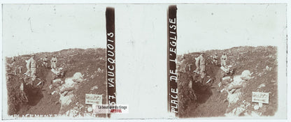 Vauquois, place de l’Église, guerre WW1, plaque verre stéréo, photo 4,5x10,7 cm
