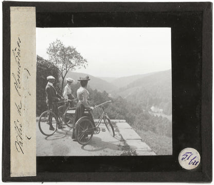 Vélo Plombières-les-Bains, photo ancienne plaque de verre, positif 8,5x10 cm