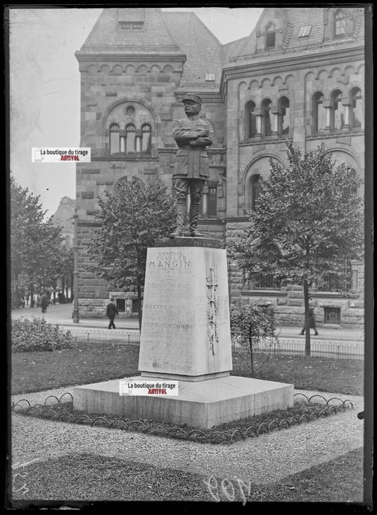 Plaque verre photo ancienne négatif noir et blanc 13x18 cm Metz général MANGIN