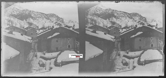 Montagne, village, Plaque verre photo stéréo, négatif noir & blanc 6x13 cm