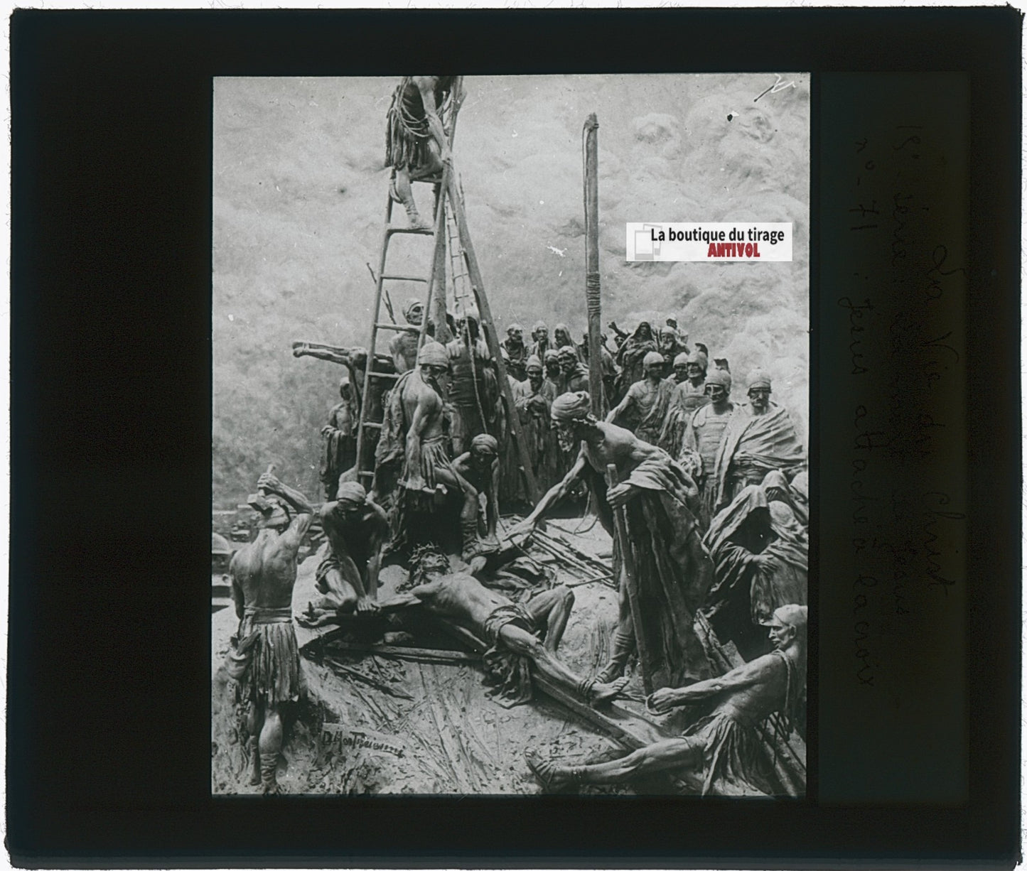 Jésus attaché à la croix, photo ancienne, plaque verre, noir & blanc, 8,5x10 cm