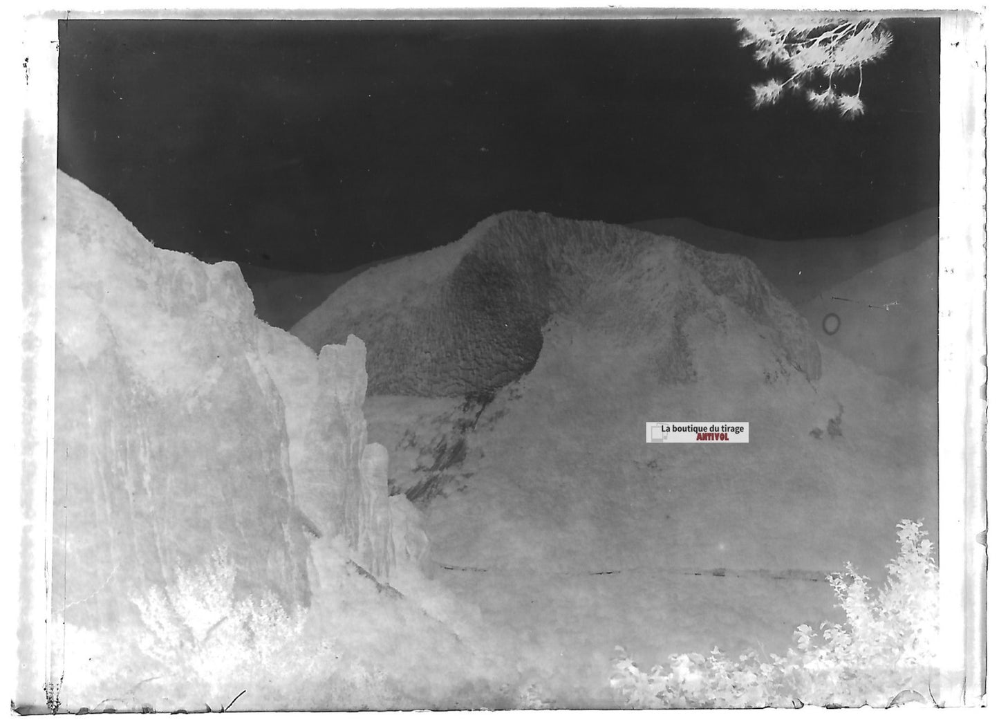 Plaque verre photo ancienne négatif noir et blanc 6x9 cm montagne paysage nature