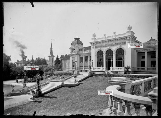 Plaque verre photo ancienne négatif noir et blanc 13x18 cm Vittel casino France