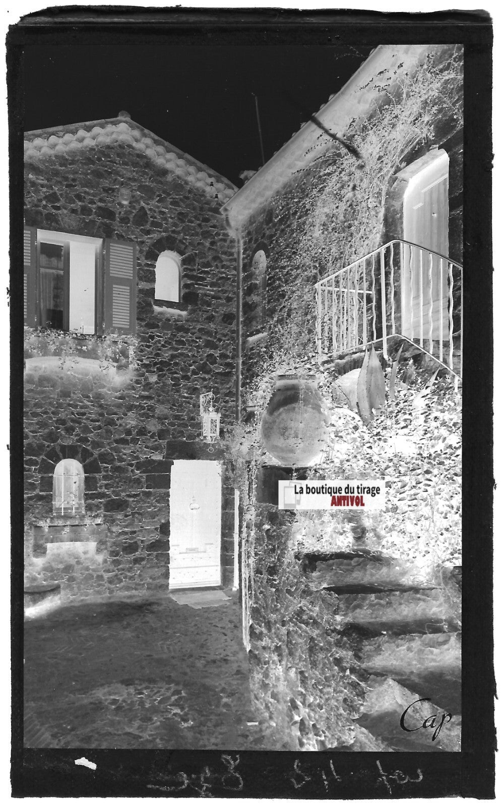 Plaque verre photo négatif noir & blanc 9x14 cm, Èze, château du prince de Suède