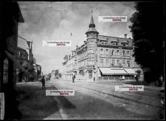 Plaque verre photo ancienne négatif noir et blanc 13x18 cm hôtel Saint-Louis