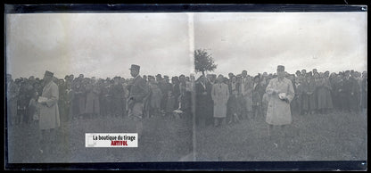 Cérémonie militaire France, plaque verre, photo ancienne, négatif N&B 6x13 cm