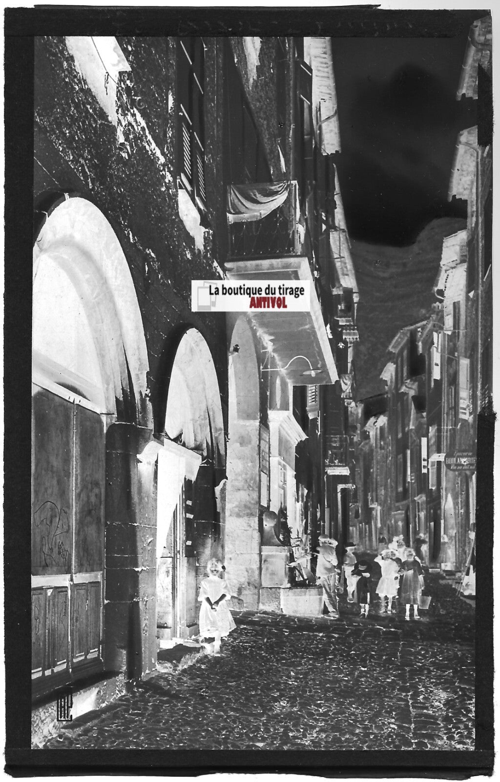 Plaque verre photo, négatif noir & blanc 9x14 cm, Puget-Théniers, enfants, rue