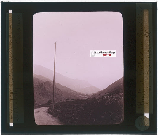 Route de Valloire au Galibier, photo J. Moulin, plaque verre, couleur, 8,5x10 cm