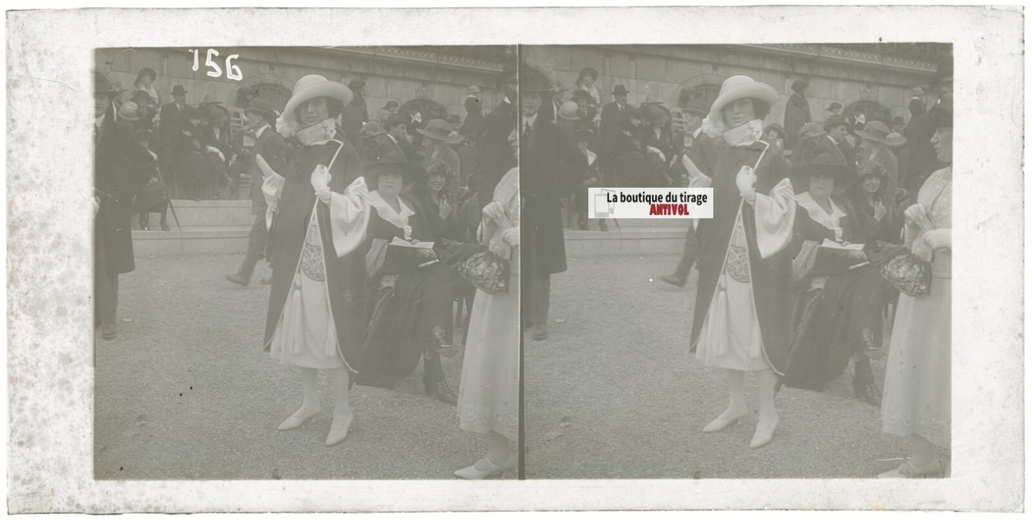 Scène de vie, Longchamp, Paris, plaque verre stéréoscopique, positif 8,5x17 cm