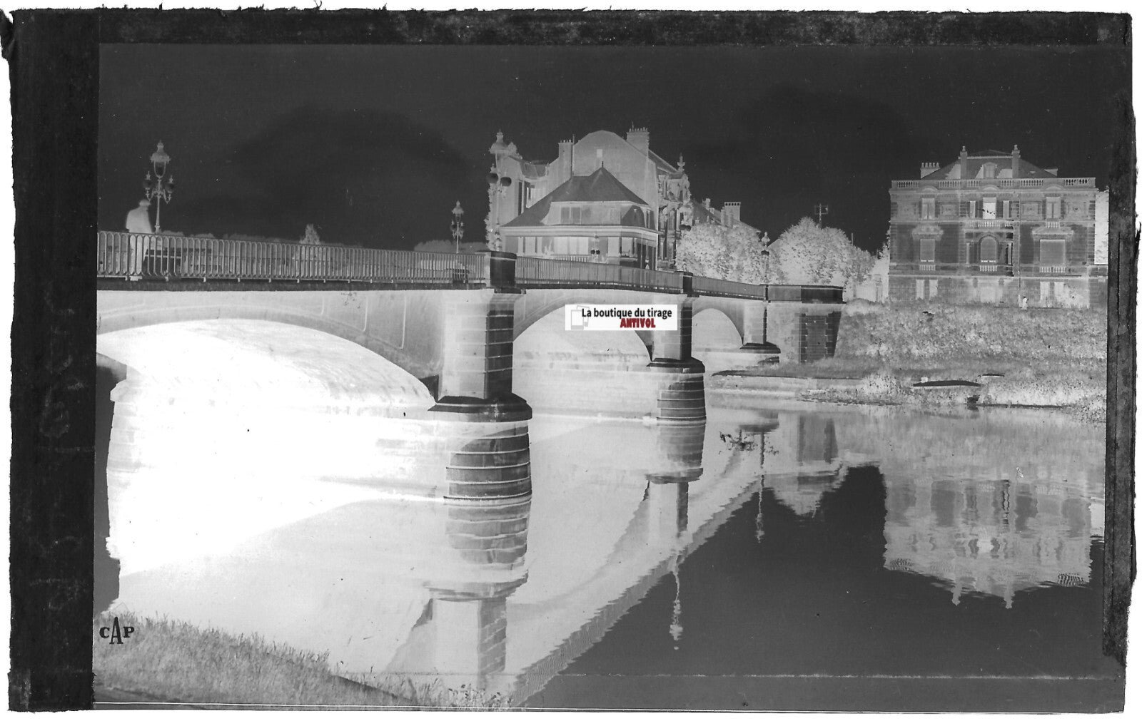 Plaque verre photo ancienne, négatif noir & blanc 9x14 cm, Sedan, fleuve Meuse
