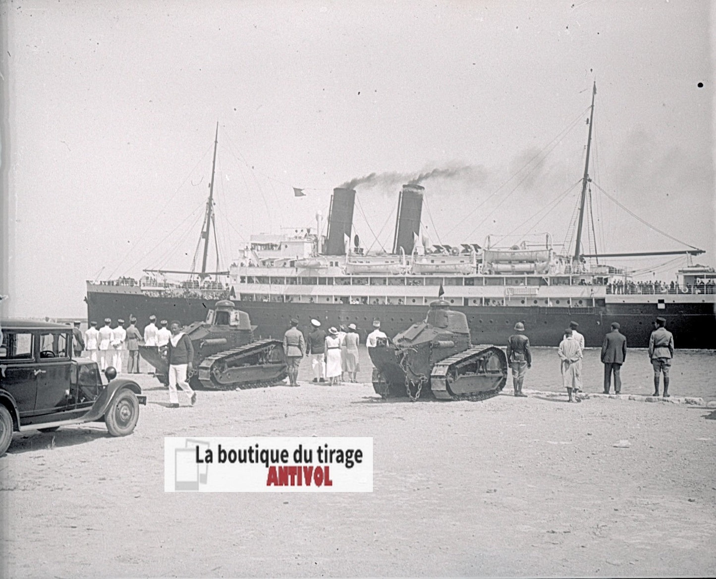 Voiture bateau, chars Renault FT, plaque verre photo stéréo, négatif N&B 6x13 cm