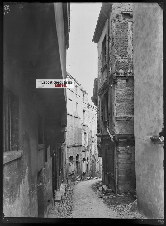 Plaque verre photo ancienne négatif noir et blanc 13x18 cm Billom ruelle rue