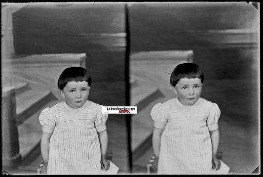 Enfant, portrait, Plaque verre photo ancienne, négatif noir & blanc 10x15 cm