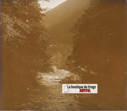 Vallée du Lys, Pont de Ravi, plaque verre, photo stéréo, sépia 6x13 cm