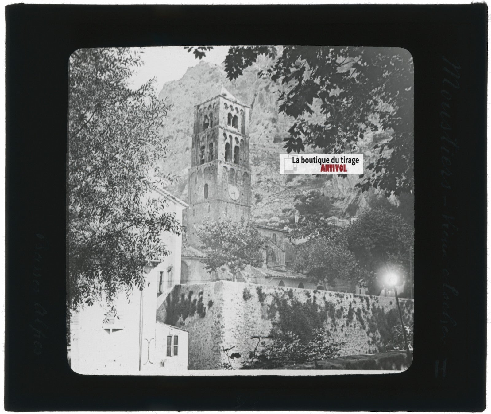 Moustiers-Sainte-Marie, clocher, photo ancienne plaque verre, positif 8,5x10 cm