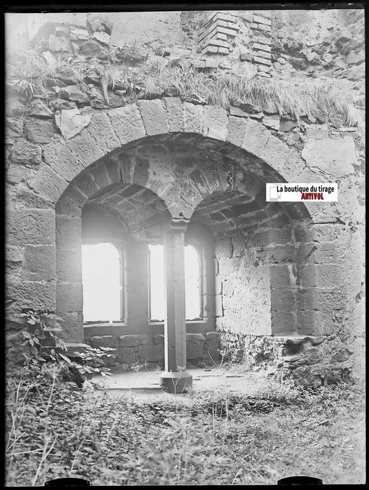 Kintzheim, fenêtres géminées, Plaque verre photo, négatif noir & blanc 9x12 cm