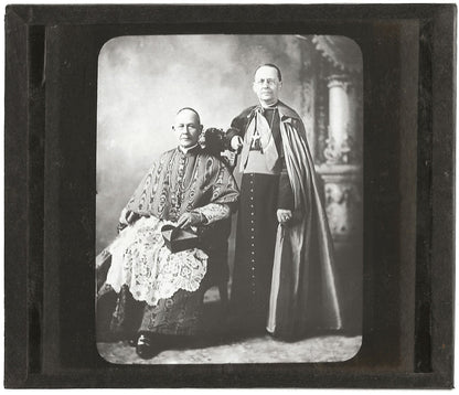 Cardinal Vannutelli et Mgr. Bruchesi, photo plaque de verre, positif 8,5x10 cm