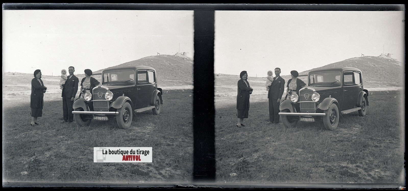 Voiture Peugeot, plaque verre, photo stéréo, négatif noir & blanc 6x13 cm