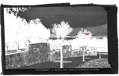 Plaque verre photo vintage négatif noir & blanc 9x14 cm Fuenterrabia 0914042