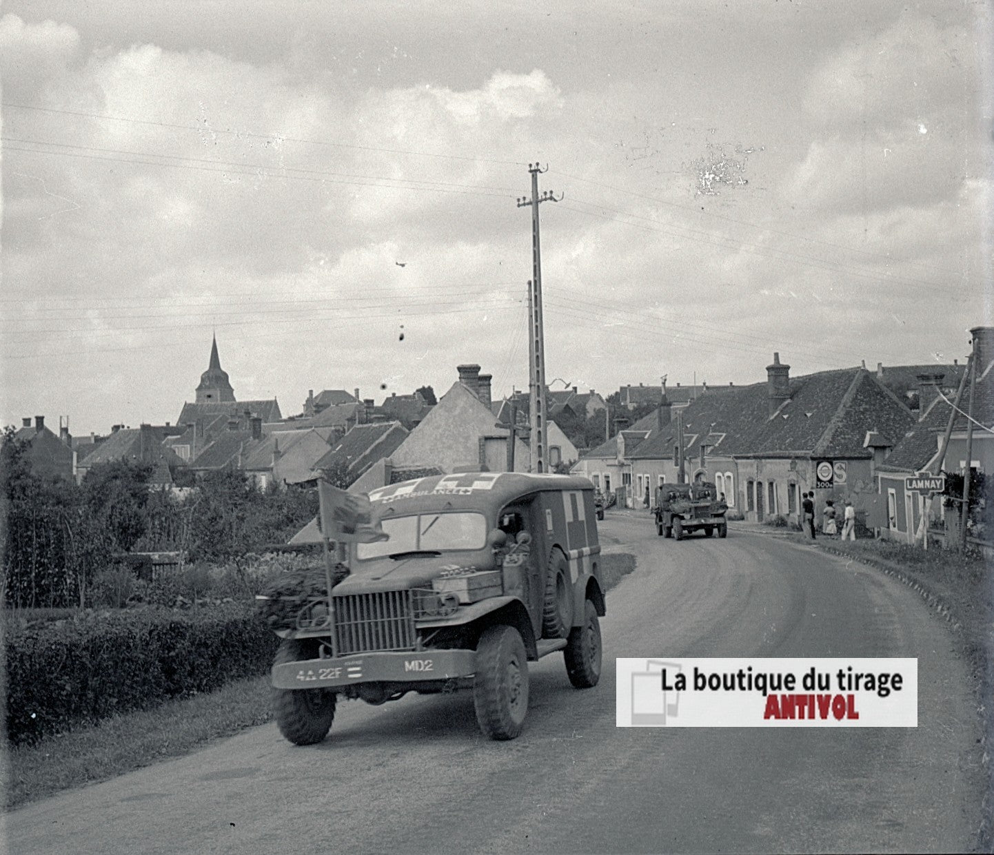 Char américain, Lamnay France, plaque verre, photo ancienne, négatif N&B 6x13 cm