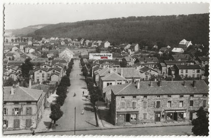Plaque verre photo ancienne négatif noir et blanc 13x18 cm, ville en France