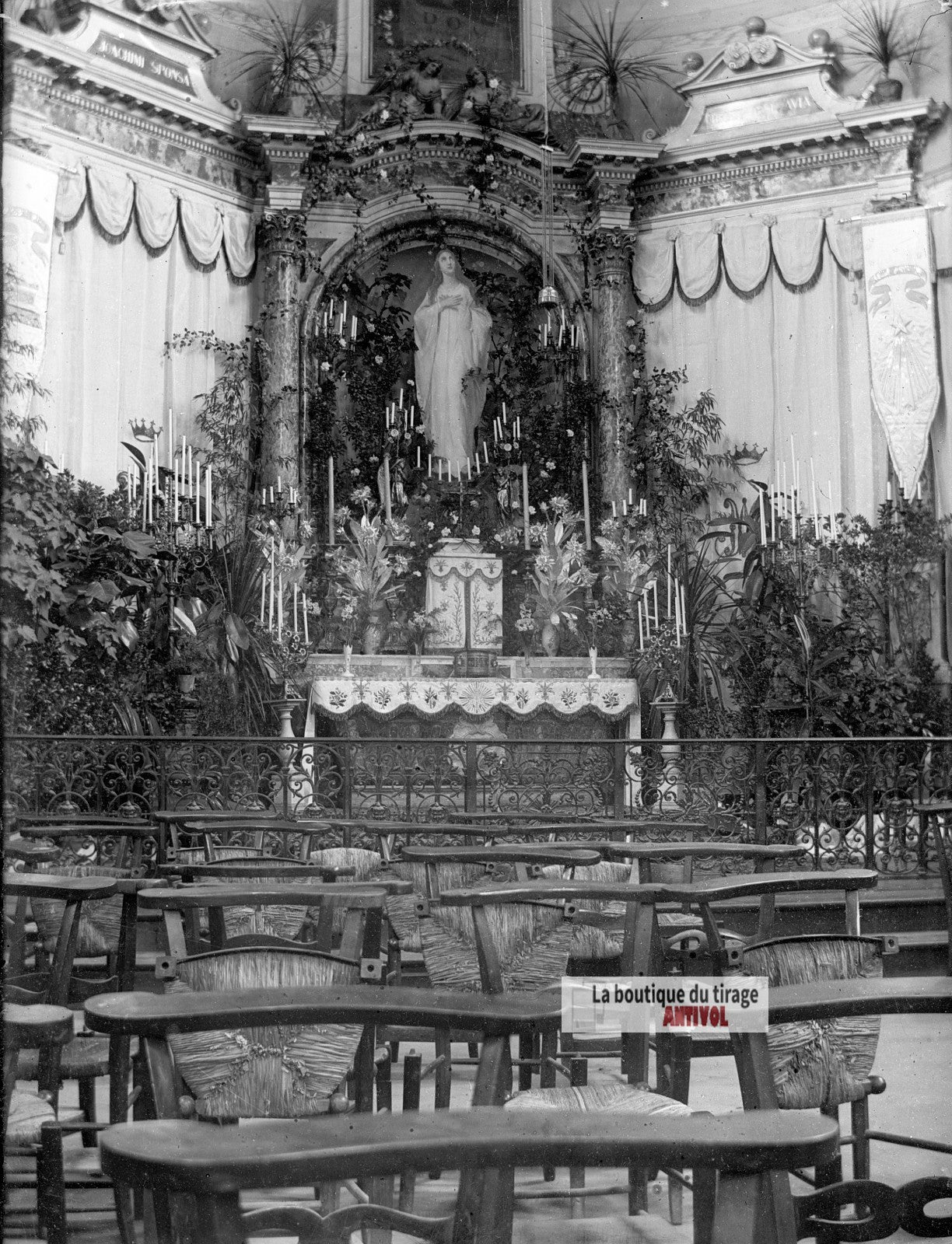 Autel richement décoré, église, plaque verre photo ancienne, négatif 9x12 cm
