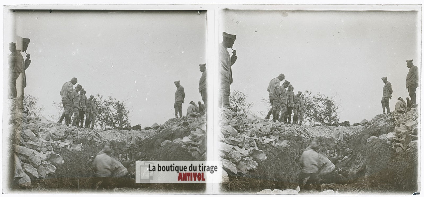 Tranchée effondrée, cheval, WW1, plaque verre photo ancienne stéréo 6x13 cm