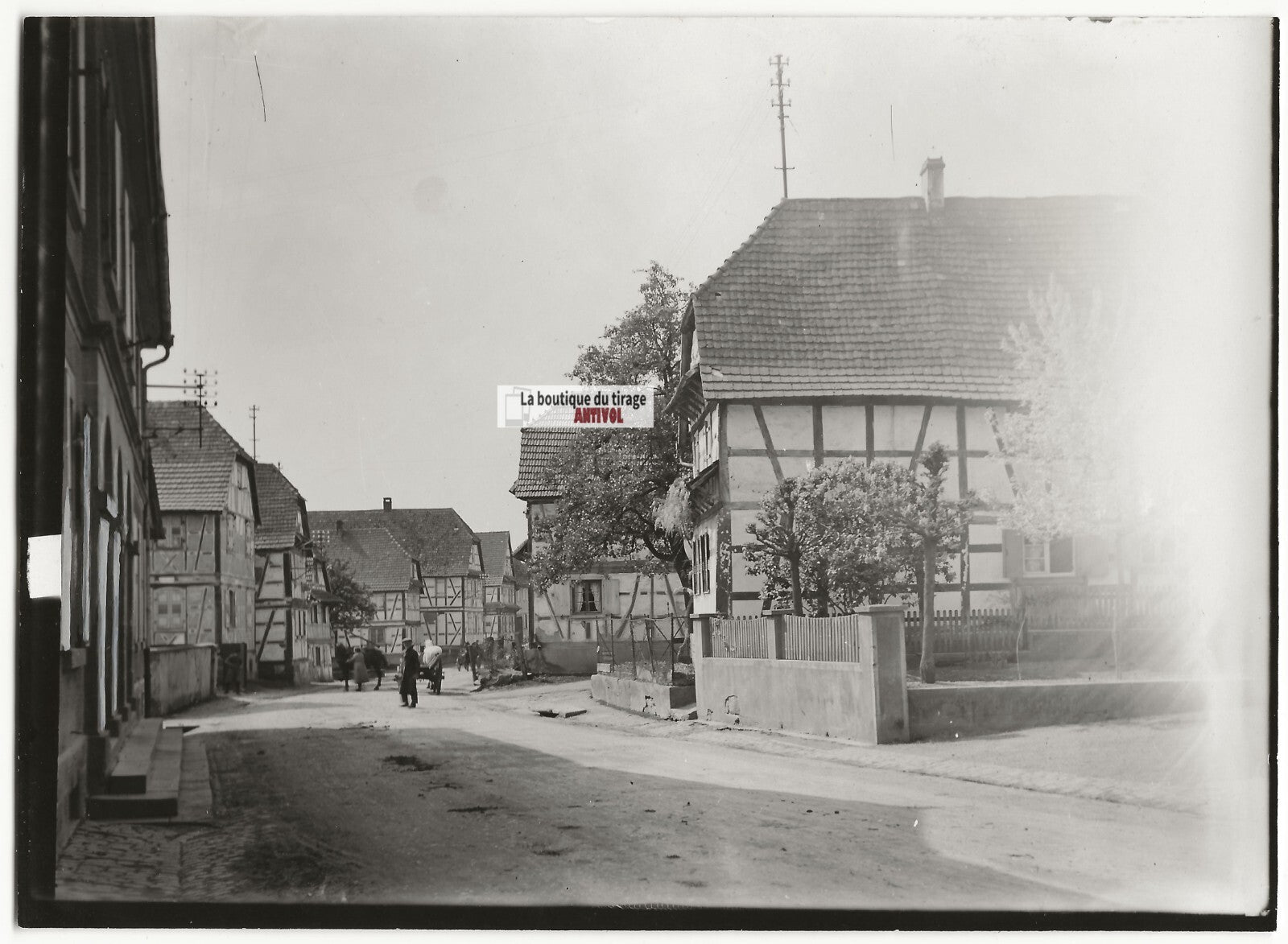 Plaque verre photo ancienne négatif noir et blanc 13x18 cm maison village Alsace