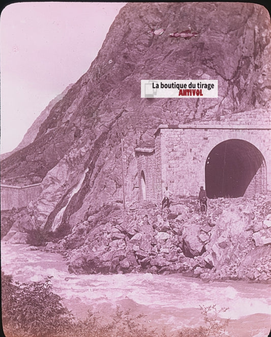 Route du Lautaret, photo J. Moulin, plaque verre, couleur, positif 8,5x10 cm