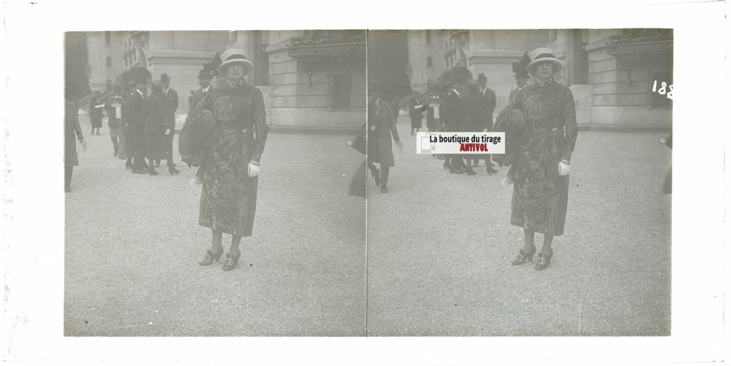 Personnages, Longchamp, Paris, plaque verre stéréoscopique, positif 8,5x17 cm