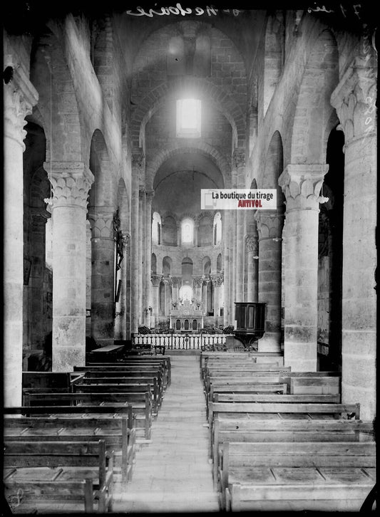 Plaque verre photo ancienne négatif noir et blanc 13x18 cm Saint-Nectaire église