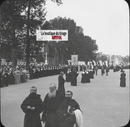 Lourdes, photo ancienne plaque verre, noir et blanc, positif 8,5x10 cm