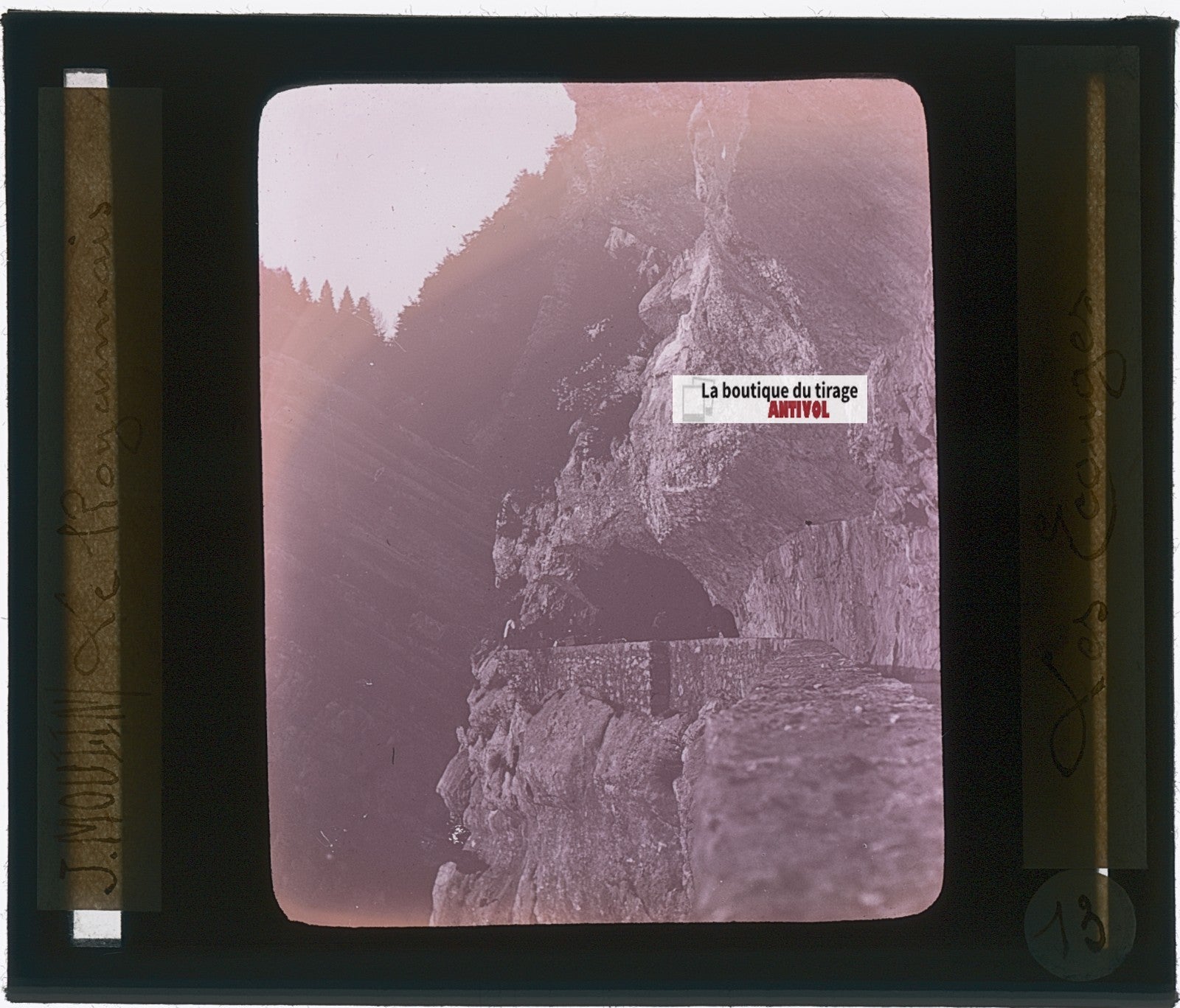 Gorges des Écouges, photo J. Moulin, plaque verre couleur, positif 8,5x10 cm
