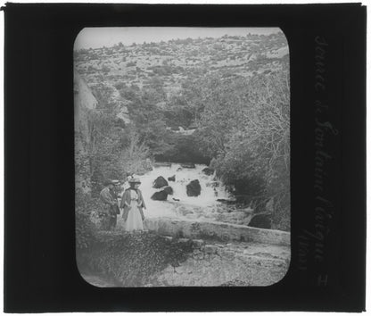 Source Fontaine l’Evêque, Var, photo ancienne plaque de verre, positif 8,5x10 cm