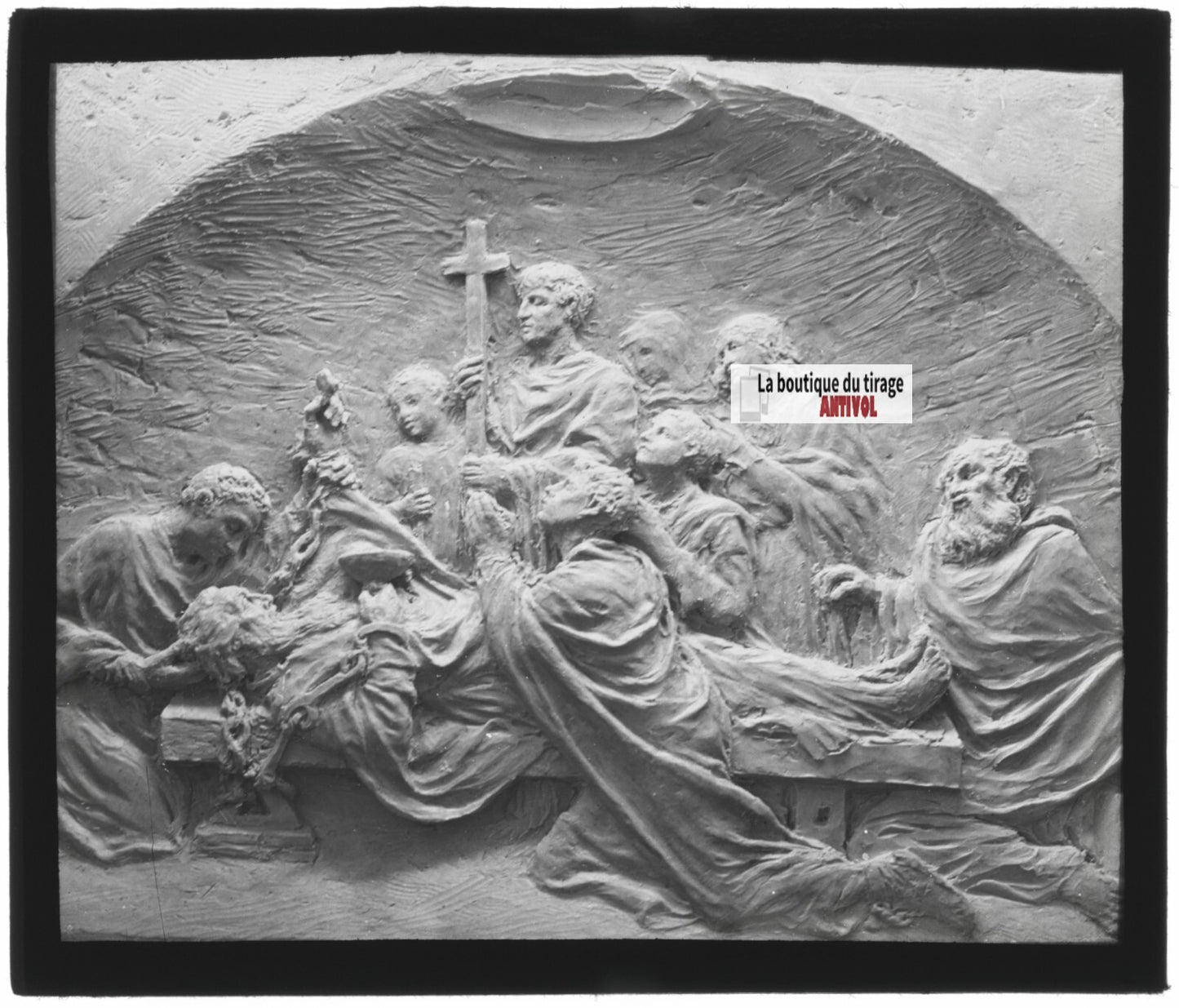 Scène religieuse, Sculpture, ancienne plaque de verre, positif 8,5x10 cm