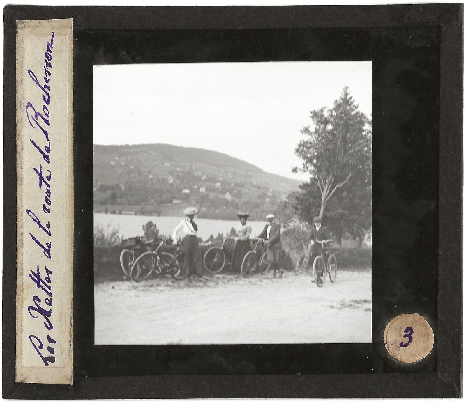 Vélos, route de Rochesson, photo ancienne plaque de verre, positif 8,5x10 cm