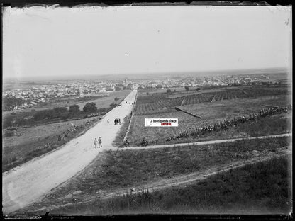 Village à situer, soldats, Plaque verre photo, négatif noir & blanc 9x12 cm