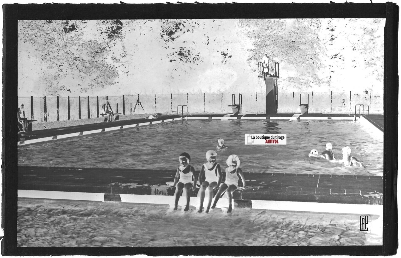 Plaque verre photo ancienne, négatif noir & blanc 9x14 cm, piscine Orthez