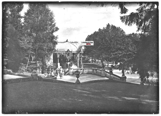 Plaque verre photo ancienne positif noir et blanc 13x18 cm Vittel therme Vosges