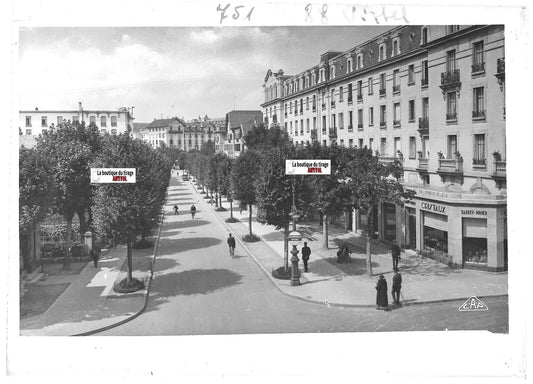 Plaque verre photo ancienne positif noir et blanc 13x18 cm Vittel Vosges hôtels