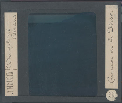 Cascade de la Pisse, photo J. Moulin, plaque verre, couleur, positif 8,5x10 cm