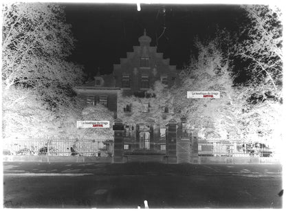 Plaque verre photo ancienne négatif noir et blanc 13x18 cm Colmar hôpital BAUR
