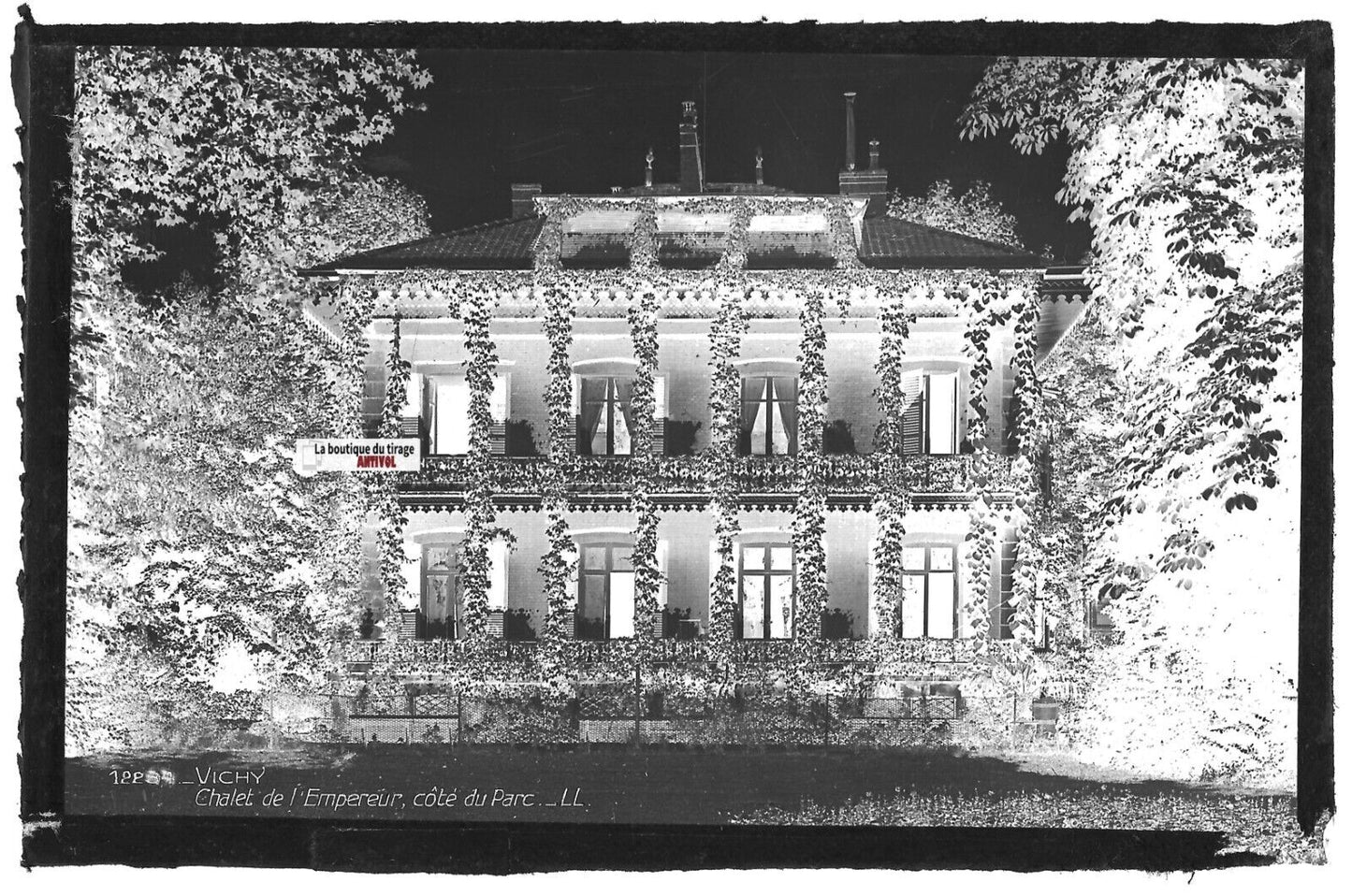 Plaque verre photo négatif noir & blanc 9x14 cm, Vichy, chalet de l'Empereur