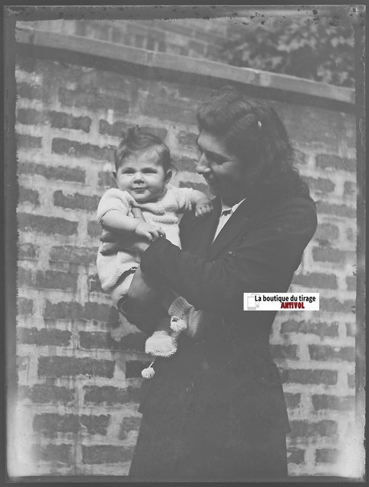 Maman, fille, plaque verre photo ancienne, négatif noir & blanc 9x12 cm