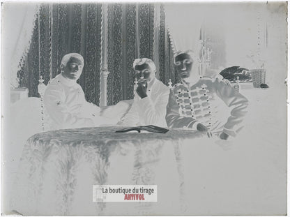Jeunes militaires, Paris 1910, plaque verre, photo ancienne, négatif 9x12 cm