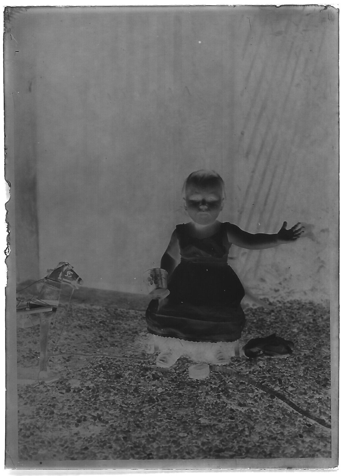 Plaque verre photo négatif noir et blanc 6x9 cm enfant portrait France